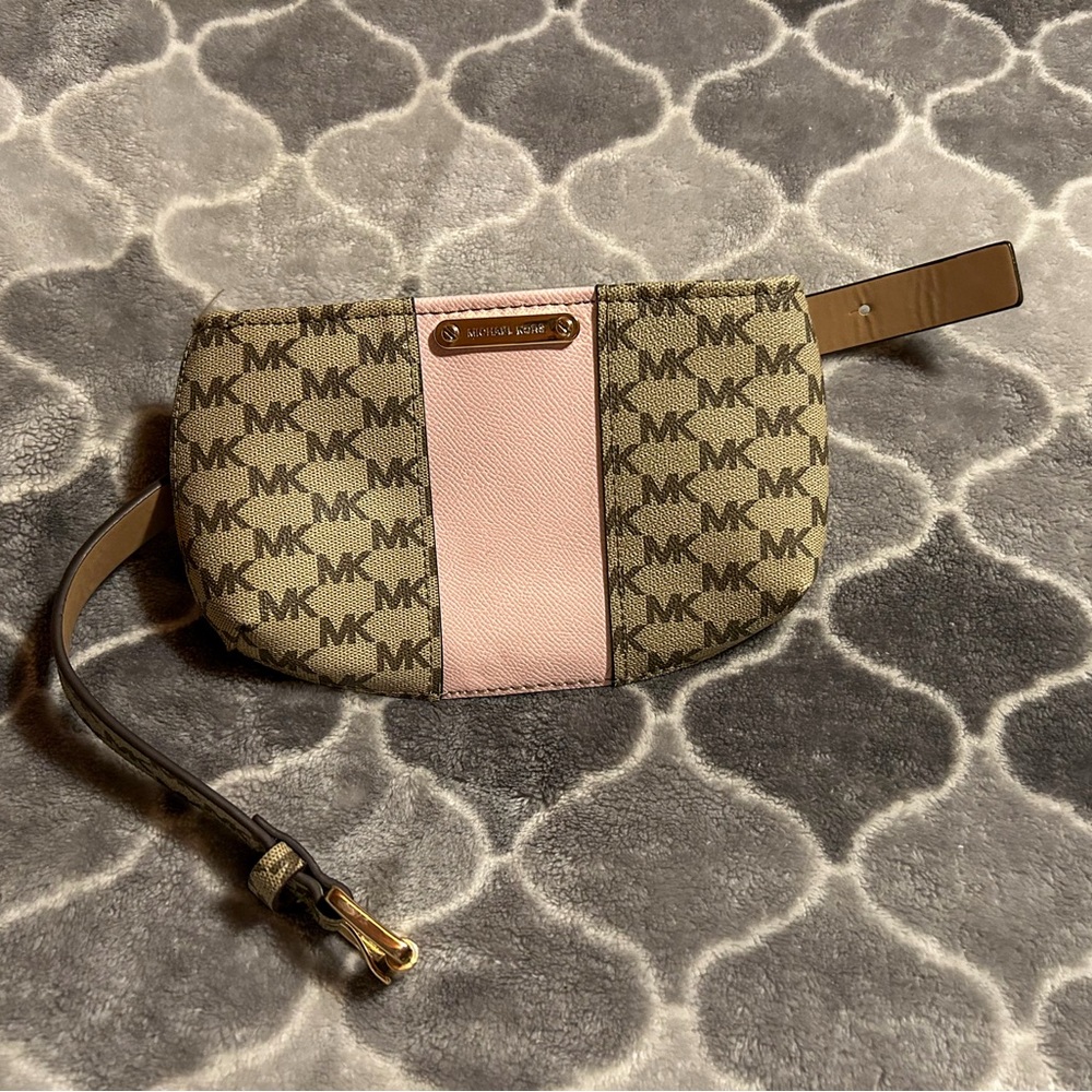 Michael Kors Belt Bag